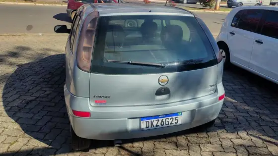 CHEVROLET CORSA 1.0 MPFI CLASSIC SEDAN SPIRIT 8V FLEX 4P MANUAL
