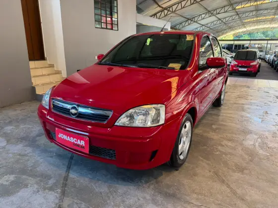 CHEVROLET CORSA 1.4 MPFI PREMIUM SEDAN 8V FLEX 4P MANUAL CHEVROLET CORSA 1.4 MPFI PREMIUM SEDAN 8V FLEX 4P MANUAL