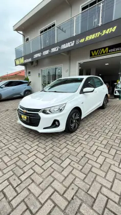 CHEVROLET ONIX 1.0 FLEX LT MANUAL CHEVROLET ONIX 1.0 FLEX LT MANUAL