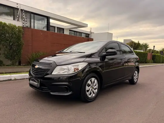 CHEVROLET ONIX 1.0 MPFI JOY 8V FLEX 4P MANUAL CHEVROLET ONIX 1.0 MPFI JOY 8V FLEX 4P MANUAL