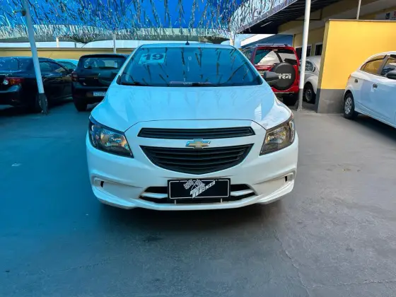 CHEVROLET ONIX 1.0 MPFI JOY 8V FLEX 4P MANUAL CHEVROLET ONIX 1.0 MPFI JOY 8V FLEX 4P MANUAL