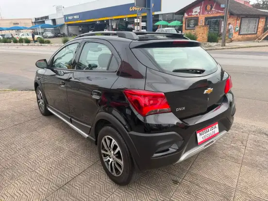 CHEVROLET-ONIX-1.4 MPFI ACTIV 8V FLEX 4P AUTOMÁTICO CHEVROLET-ONIX-2017