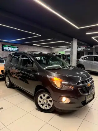 CHEVROLET SPIN 1.8 LTZ 8V FLEX 4P MANUAL CHEVROLET SPIN 1.8 LTZ 8V FLEX 4P MANUAL