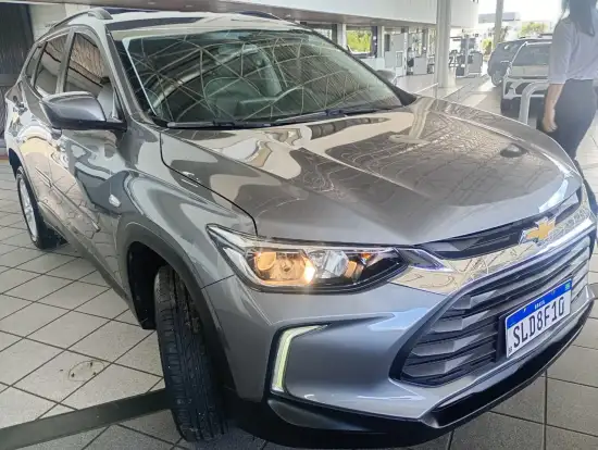 CHEVROLET-TRACKER-2022