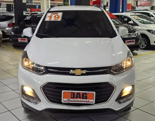 CHEVROLET-TRACKER-2018