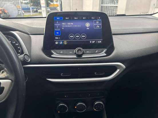 CHEVROLET-TRACKER-2020