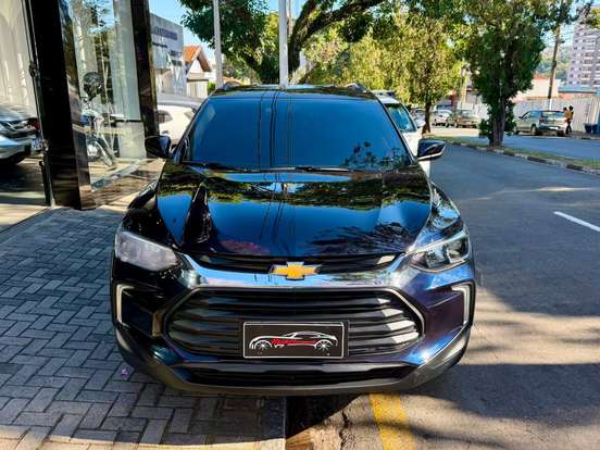 CHEVROLET-TRACKER-2024