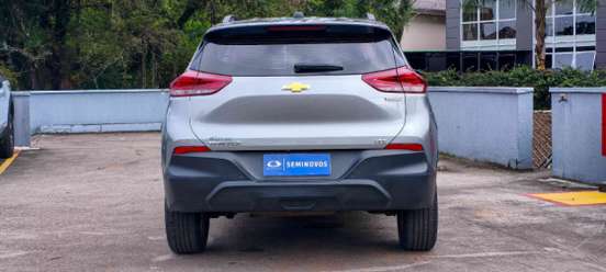 CHEVROLET-TRACKER-2023
