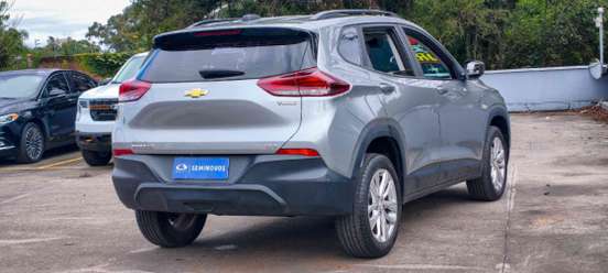 CHEVROLET-TRACKER-2023