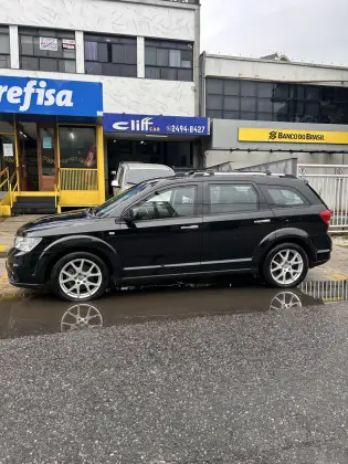 DODGE JOURNEY 3.6 RT V6 GASOLINA 4P AUTOMÁTICO DODGE JOURNEY 3.6 RT V6 GASOLINA 4P AUTOMÁTICO