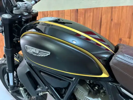 DUCATI-SCRAMBLER CLASSIC-2018