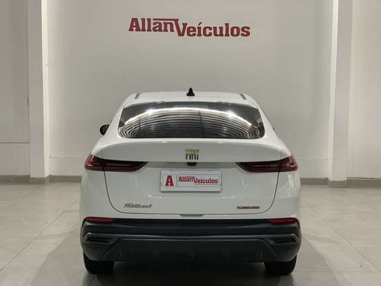 FIAT-FASTBACK-2023