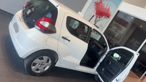 FIAT MOBI 1.0 EVO FLEX LIKE. MANUAL FIAT MOBI 1.0 EVO FLEX LIKE. MANUAL