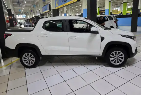 FIAT-STRADA-2024