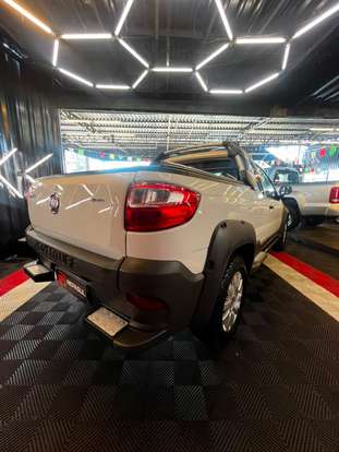 FIAT-STRADA-2016