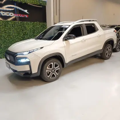 FIAT TORO 1.3 TURBO 270 FLEX FREEDOM AT6 FIAT TORO 1.3 TURBO 270 FLEX FREEDOM AT6