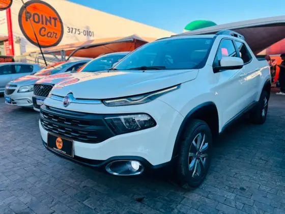 FIAT TORO 1.8 16V EVO FLEX FREEDOM AT6 FIAT TORO 1.8 16V EVO FLEX FREEDOM AT6
