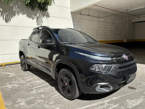 FIAT TORO 1.8 16V EVO FLEX FREEDOM AT6 FIAT TORO 1.8 16V EVO FLEX FREEDOM AT6