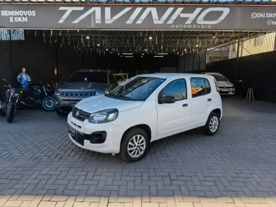 FIAT UNO 1.0 EVO VIVACE 8V FLEX 4P MANUAL FIAT UNO 1.0 EVO VIVACE 8V FLEX 4P MANUAL