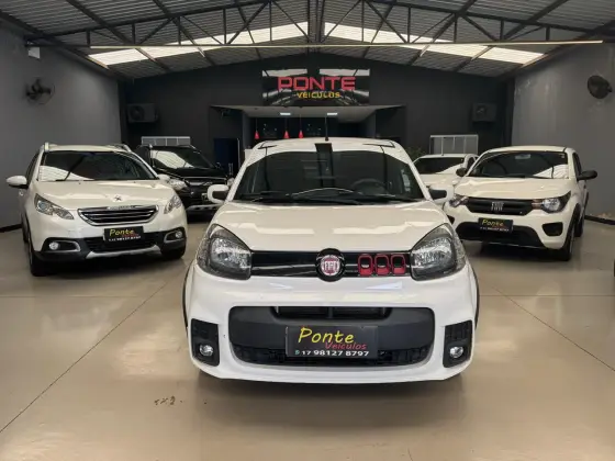 FIAT UNO 1.4 EVO SPORTING 8V FLEX 4P AUTOMATIZADO FIAT UNO 1.4 EVO SPORTING 8V FLEX 4P AUTOMATIZADO