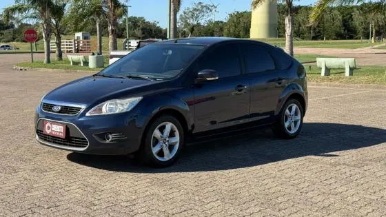 FORD FOCUS 1.6 GL 16V FLEX 4P MANUAL FORD FOCUS 1.6 GL 16V FLEX 4P MANUAL