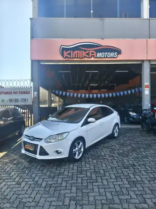 FORD FOCUS 2.0 S SEDAN 16V FLEX 4P POWERSHIFT FORD FOCUS 2.0 S SEDAN 16V FLEX 4P POWERSHIFT