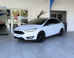 FORD FOCUS 2.0 SE FASTBACK 16V FLEX 4P POWERSHIFT FORD FOCUS 2.0 SE FASTBACK 16V FLEX 4P POWERSHIFT