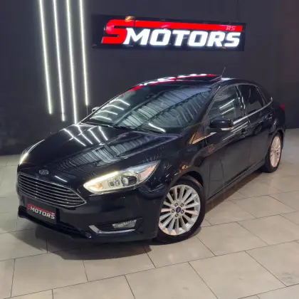 FORD FOCUS 2.0 TITANIUM PLUS 16V FLEX 4P POWERSHIFT FORD FOCUS 2.0 TITANIUM PLUS 16V FLEX 4P POWERSHIFT