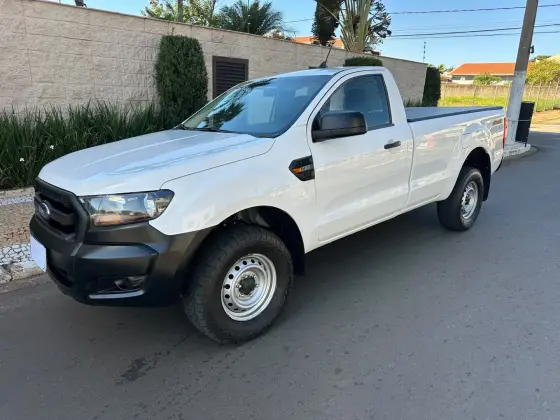 FORD RANGER 2.2 XL 4X4 CS 16V DIESEL 2P MANUAL FORD RANGER 2.2 XL 4X4 CS 16V DIESEL 2P MANUAL