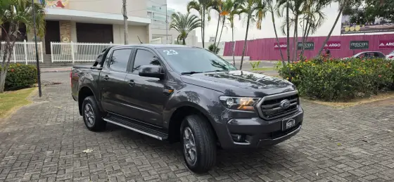 FORD RANGER 2.2 XLS 4X4 CD 16V DIESEL 4P AUTOMÁTICO FORD RANGER 2.2 XLS 4X4 CD 16V DIESEL 4P AUTOMÁTICO