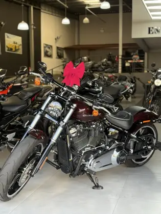 HARLEY-DAVIDSON SOFTAIL BREAKOUT 114 HARLEY-DAVIDSON SOFTAIL BREAKOUT 114