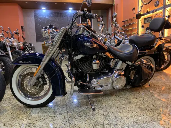 HARLEY-DAVIDSON SOFTAIL DELUXE HARLEY-DAVIDSON SOFTAIL DELUXE
