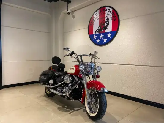 HARLEY-DAVIDSON-SOFTAIL HERITAGE CLASSIC-2011