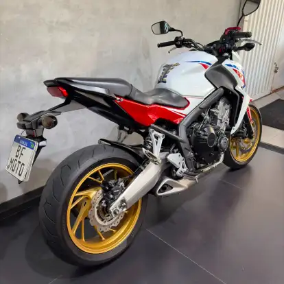 HONDA-CB 650 F ABS HONDA-CB 650 F ABS-2015