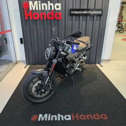HONDA-CB 650R E-CLUTCH-2026