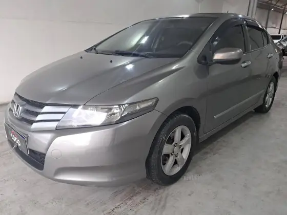 HONDA CITY 1.5 LX 16V FLEX 4P MANUAL HONDA CITY 1.5 LX 16V FLEX 4P MANUAL