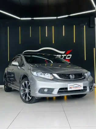 HONDA CIVIC 2.0 LXR 16V FLEX 4P AUTOMÁTICO HONDA CIVIC 2.0 LXR 16V FLEX 4P AUTOMÁTICO