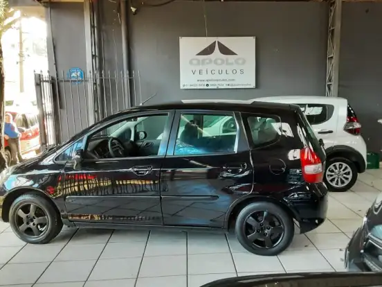HONDA-FIT-1.4 LX 8V GASOLINA 4P MANUAL HONDA-FIT-2005
