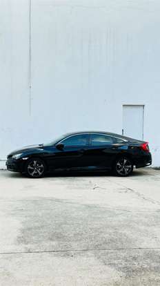HONDA-CIVIC-2018
