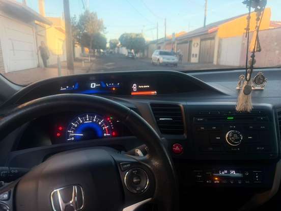 HONDA-CIVIC-2015