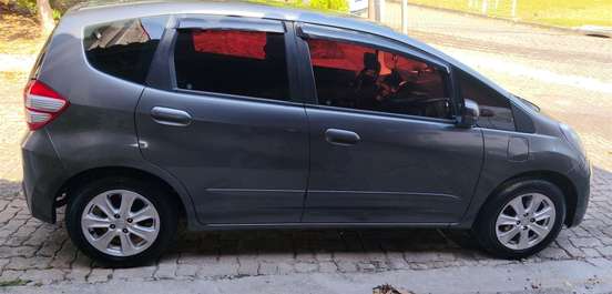HONDA-FIT-2013