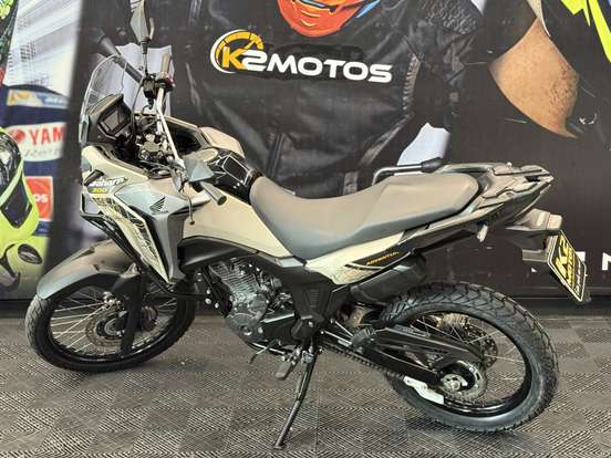HONDA-XRE 300 SAHARA-2025