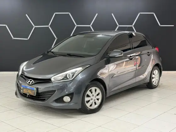 HYUNDAI HB20 1.0 COMFORT PLUS 12V FLEX 4P MANUAL HYUNDAI HB20 1.0 COMFORT PLUS 12V FLEX 4P MANUAL