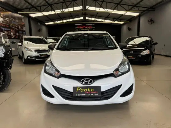 HYUNDAI HB20 1.0 COMFORT PLUS 12V FLEX 4P MANUAL HYUNDAI HB20 1.0 COMFORT PLUS 12V FLEX 4P MANUAL