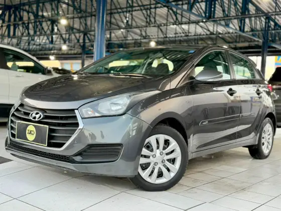 HYUNDAI HB20 1.0 COMFORT PLUS 12V FLEX 4P MANUAL HYUNDAI HB20 1.0 COMFORT PLUS 12V FLEX 4P MANUAL