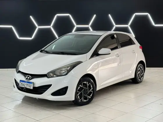 HYUNDAI HB20 1.6 COMFORT PLUS 16V FLEX 4P MANUAL HYUNDAI HB20 1.6 COMFORT PLUS 16V FLEX 4P MANUAL