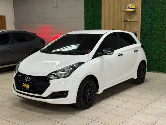 HYUNDAI HB20 1.6 R SPEC 16V FLEX 4P AUTOMÁTICO HYUNDAI HB20 1.6 R SPEC 16V FLEX 4P AUTOMÁTICO