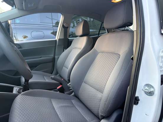 HYUNDAI-HB20S-1.0 12V FLEX VISION MANUAL HYUNDAI-HB20S-2022