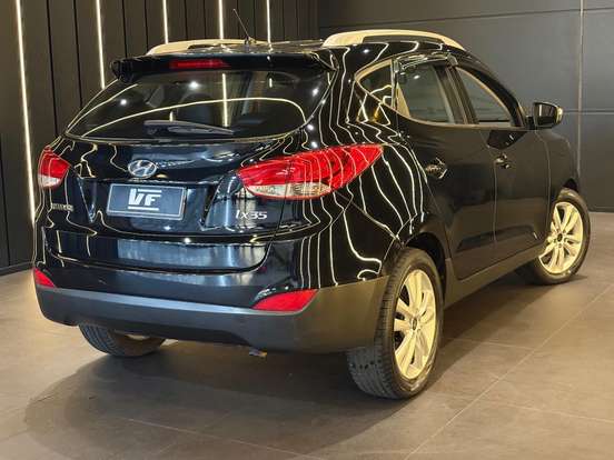 HYUNDAI-IX35-2.0 MPFI GLS 4X2 16V GASOLINA 4P AUTOMÁTICO HYUNDAI-IX35-2010