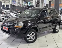 HYUNDAI TUCSON 2.0 MPFI GLS 16V 143CV 2WD FLEX 4P AUTOMÁTICO HYUNDAI TUCSON 2.0 MPFI GLS 16V 143CV 2WD FLEX 4P AUTOMÁTICO